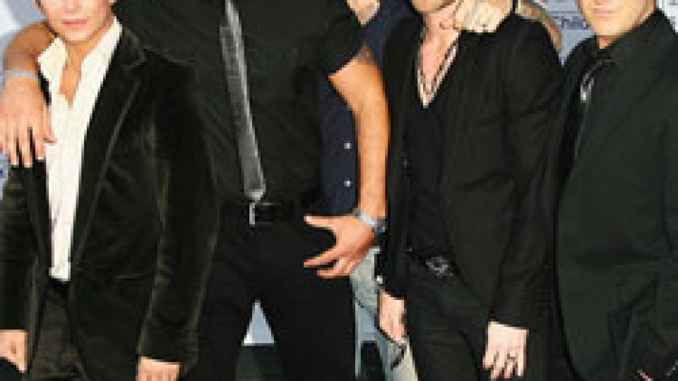 Boyzone ще запише нов албум в памет на члена на бандата Стивън Гейтли