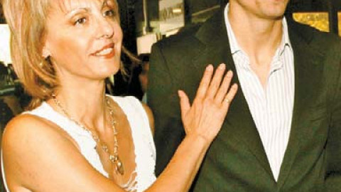 Димитър Бербатов се изръси с 10000 лв.
