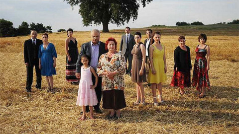 Флиртовете на актьорите от „Листопад”