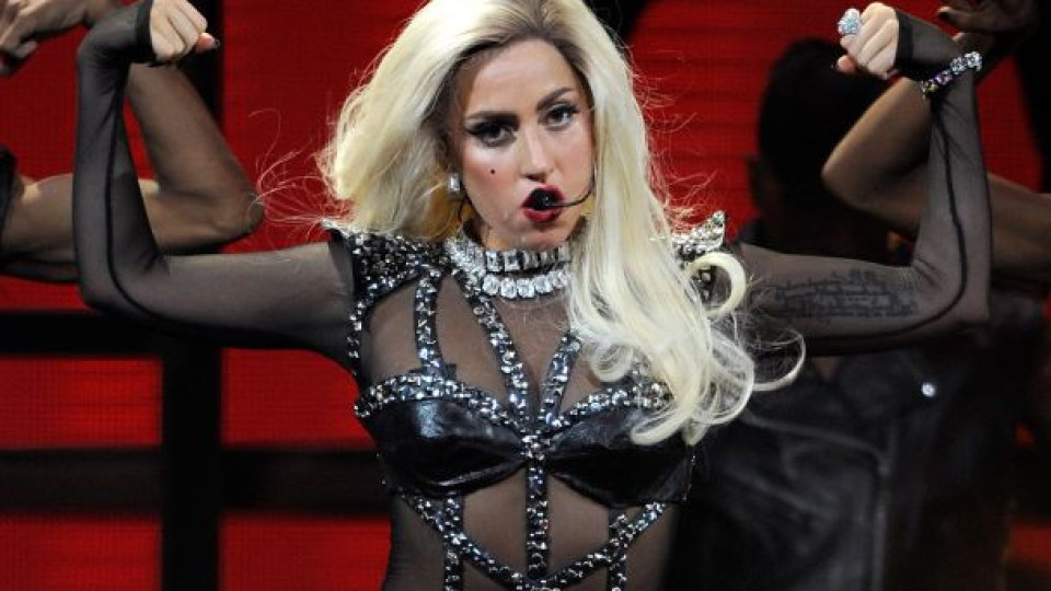 Лейди Гага възмути света с песен за принцеса Даяна
