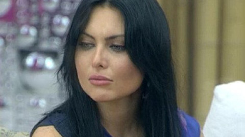 ШОК! Лили ПРОГОВОРИ за приятеля си (ВИДЕО)