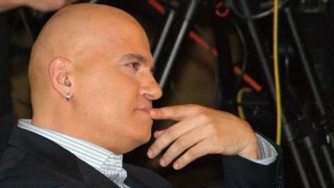 Не е за вярване! Виж по коя звезда хлътна Слави
