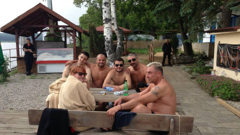 Така отпразнуваха участниците в „Къртицата” последната си мисия! (СНИМКИ)