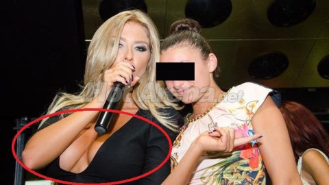 Андреа потресе феновете си!