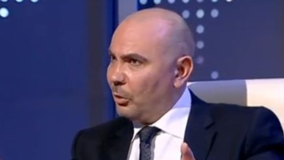 Росен Петров след скандала с БТВ: Писна ми да се навеждам!