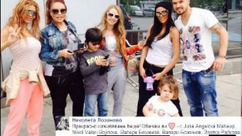 Николета и Андреа отново са първи дружки?