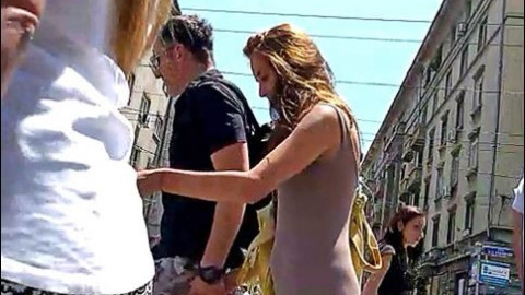 Радина Кърджилова наистина бременна, показа коремче