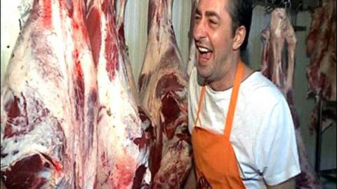 Еркан Петеккая напуска киното, става месар