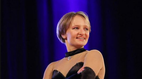 Това ли е наследницата на Владимир Путин? (Танцува рок и е учен)