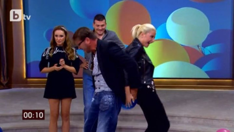 Д-р Ангел Енчев събра погледите със супер тяло! (Каква е тайната му?)