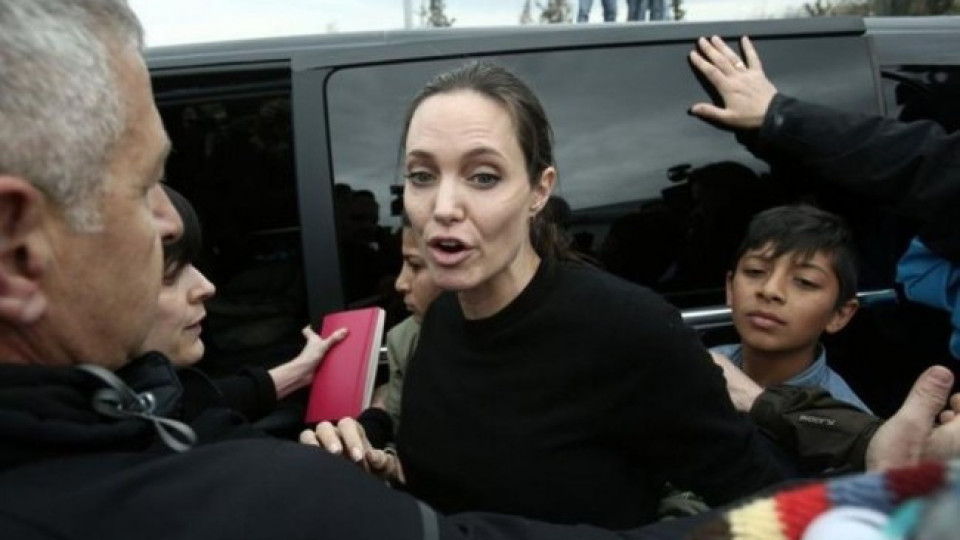 Последните снимки на Анджелина Джоли потресоха света (Какво се случва с нея?)