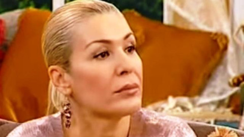 Гала крие кошмарна тайна от миналото! (Ето за какво плакала непрекъснато като дете)