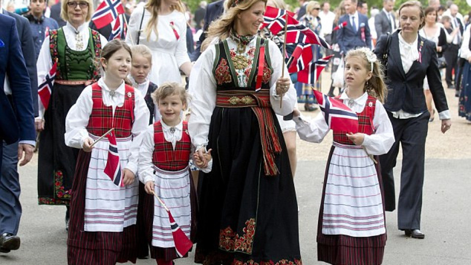 Кралски скандал тресе Норвегия: Защо принцеса Марта Луиз се развежда?
