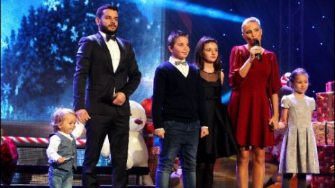 Иван и Ирина с първа снимка на цялото семейство (Показаха и порасналия Самуил)