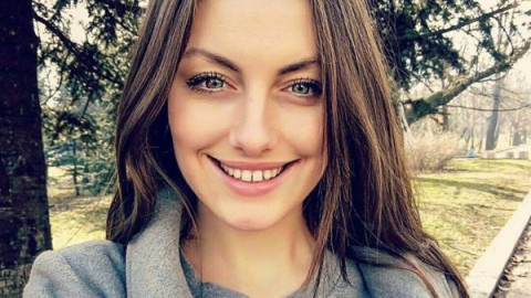 Марина Войкова в ТОП 5 като Мис България преуспяла без помощта на богаташ