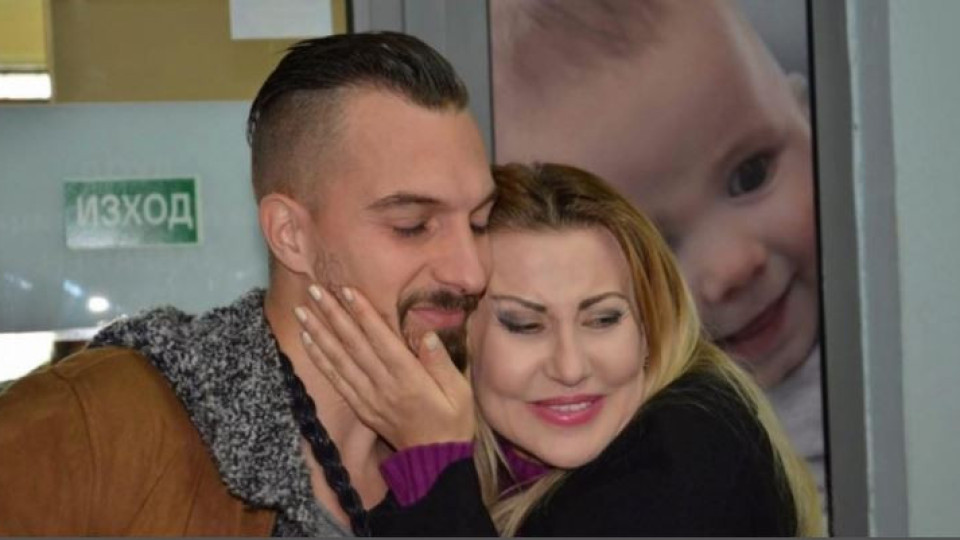 Илиана Раева дундурка не само внуче, но и зет си! (Вижте как глези любимия на Виолета)