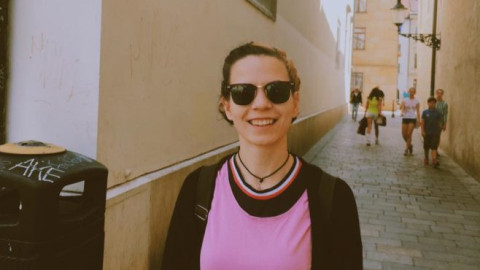 Ивана натирила гадже заради 66-годишния Стоян Алексиев! (Ето с какво изпила акъла на „дядото”+снимки)