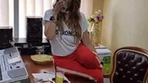 Уау, това Емилия ли е? Певицата отслабна ударно, неузнаваема е! (Стопи се с тази диета+ето я)