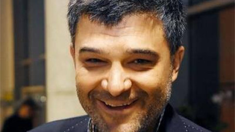 Тодор Славков се подмлади