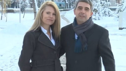 Росен Плевнелиев предложи брак на Деси Банова с новогодишен късмет