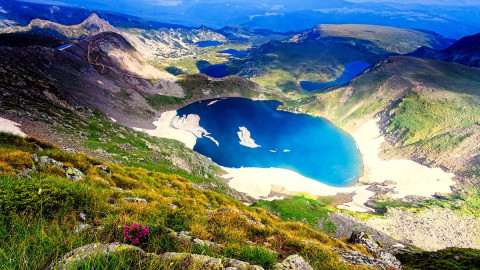 Green threats: “Environmentalists” utilize millions to sabotage Bulgarian economic projects