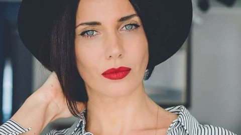 Мария Силвестър размаза златотърсачките: Не чакам мъж да ме глези!(Виж още)