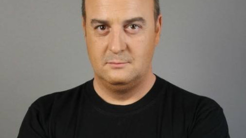 Краси Радков стана баща на малкия Теодор (Още подробности за щастливото събитие)