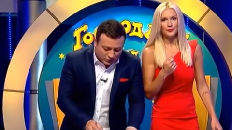 Димитър Рачков с нова коса (Вижте колко му е струвала процедурата)