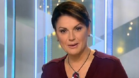 Ани Салич-студентка на 50? (Специалността й е далеч от журналистиката-виж още)