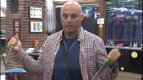 Иво Танев избухна: Храни с етикет „домашно” в магазините са поредния боклук!(Виж още)