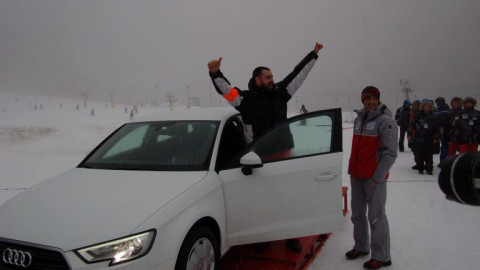 На откриването на сезона:  Софиянец спечели Audi A3 в играта „Ловци на съкровища” в Банско