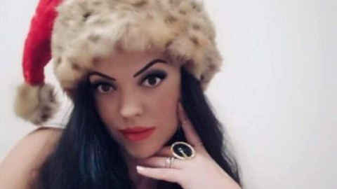 Славея Сиракова: Честита Коледа! Всеки заслужава да стопли сърцето си с радост (Виж още)