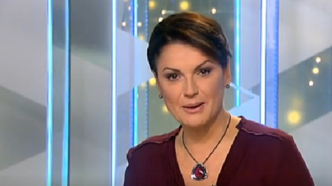 Ани Салич омерзена: Докога политиците ще искат пари от бедния българин? (Подпали мрежата за Българската Коледа)