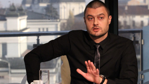 Николай Бареков: Румен Радев да не се церемони с тази паплач!(Още подробности)