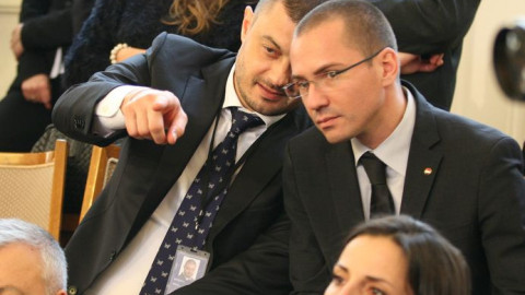 Николай Бареков се нахвърли на Джамбазки: Джендърбазки, кажи си и ще ти олекне!(Виж още)