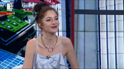 Глория Петкова разкри тайната си диета!(Отрече азбучни истини-виж я)