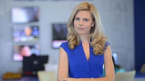 Деси Банова заряза бизнеса си заради бебето (Вижте повече)