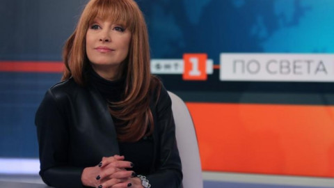 Радина Червенова забегна в чужбина (Вижте къде е новинарката)