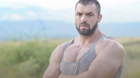 Защо културистът Тихомир Рангелов от „Фермата“ обърнал резбата?