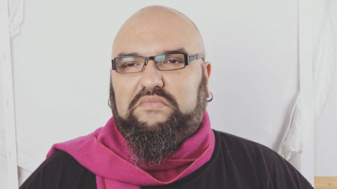 Венци Мицов бесен: Правилно ли е правителството да иска оставката на шефа на БФС?(Виж тук)
