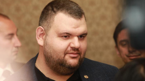 Делян Пеевски дари още средства за Северна Македония!