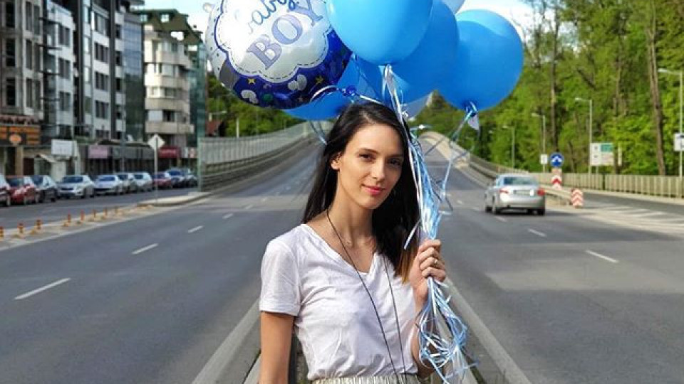 Луиза Григорова се отказа от морето заради тежка бременност (Вижте тук)