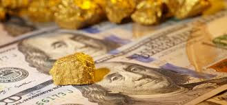 Какво очаква златото при срив на долара?