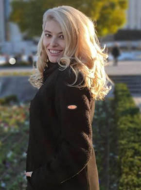 Ева Веселинова
