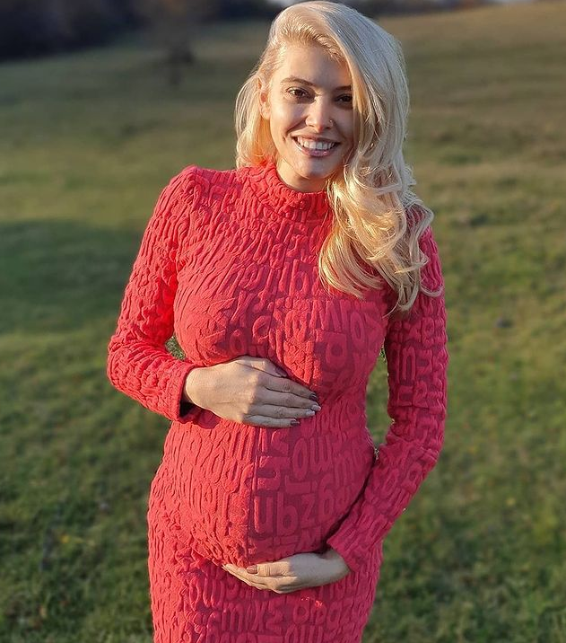 Ева Веселинова
