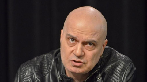 Ето защо Слави Трифонов отказва да се ваксинира!