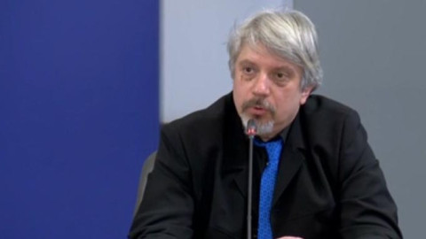 Математикът от БАН с важна прогноза за ваксините и мерките!