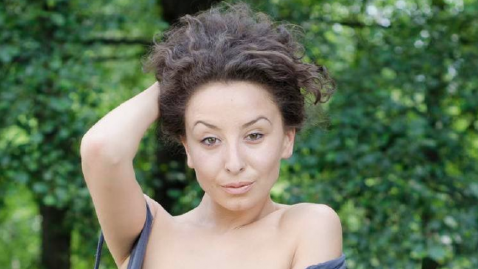 Плачете, мачовци: Силвия Юрукова слага край на голите снимки!(С какво се захваща)