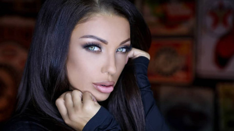 Емануела скочи на мерките срещу Ковид-19: Това е геноцид!(Подробности)