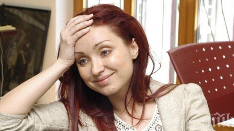 Галя от „Каризма“ се прибра в прованса